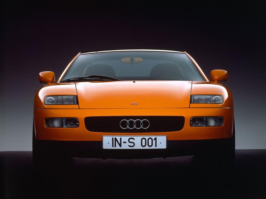  Audi Quattro Spyder Concept 1991 года  (фото 7 из 13)